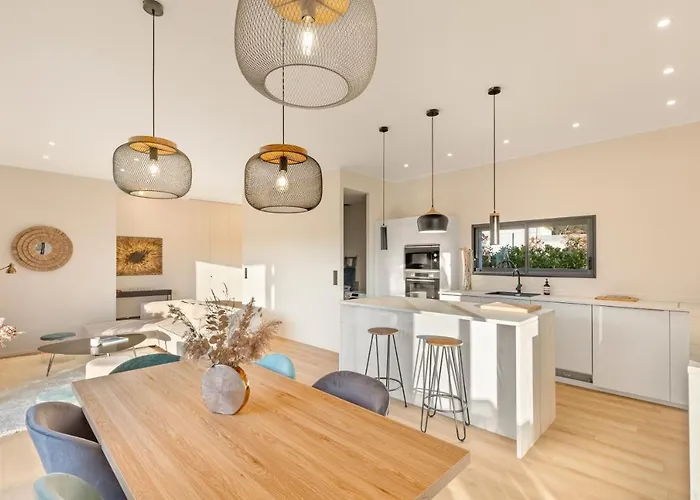 Villa Villa Calme Avec Piscine Chauffee - 6 Personnes - Figari Proche Porto-Vecchio Et Bonifacio Figari (Corsica)