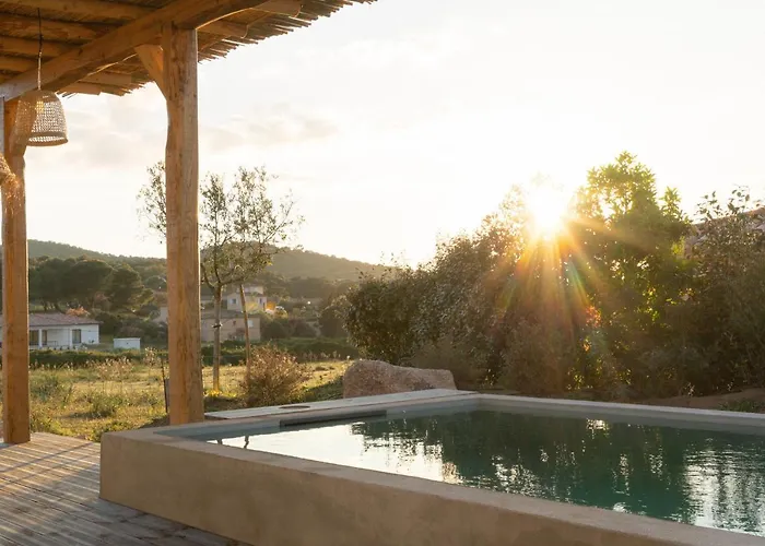 Villa Calme Avec Piscine Chauffee - 6 Personnes - Figari Proche Porto-Vecchio Et Bonifacio *